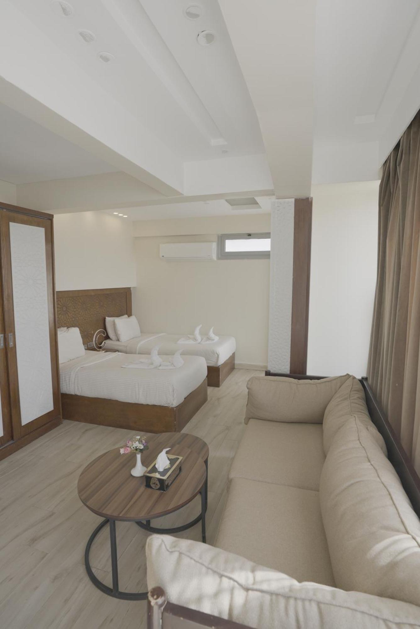 Queen Cleopatra Pyramids Hotel Cairo Exterior foto